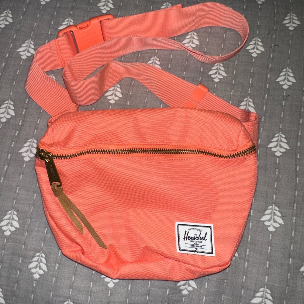 Herschel crossbody bag